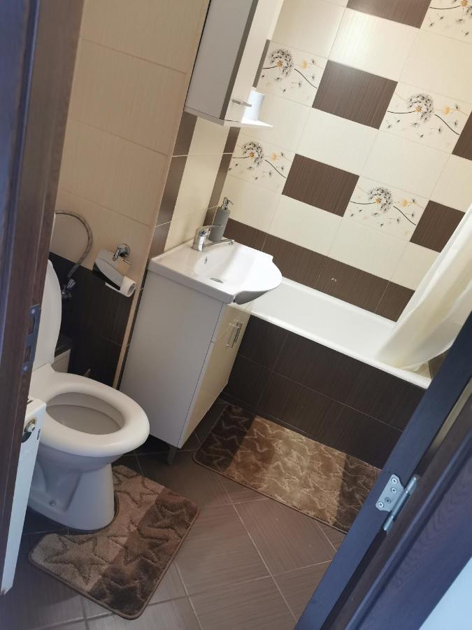 Apartament Vrevents Deva Eksteriør billede